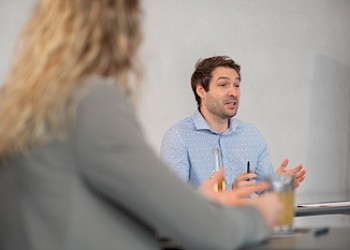 Mit Empfehlungsmarketing neue Kunden gewinnen